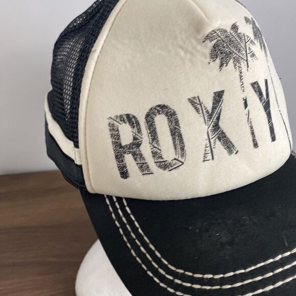 ROXY Hat Cap Trucker Foam Snapback Mesh Palm Tree Black White Beach Surf Sun - Picture 4 of 11